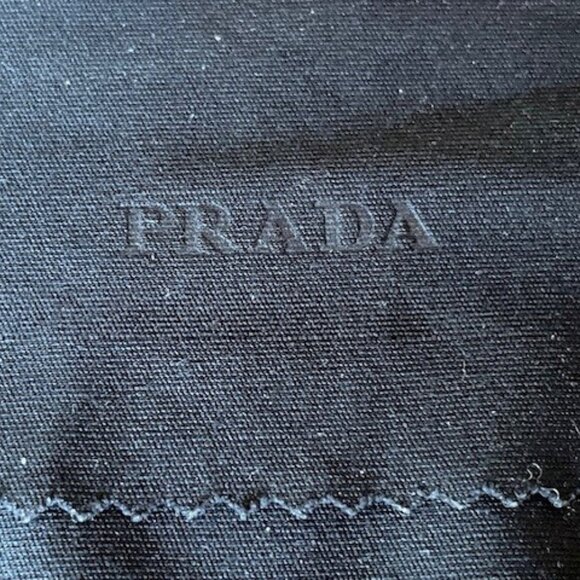 PRADA EYEGLASSES FRAMES  VPR 17G 52[]16 7O1-1O1 135 + PRADA CASE Barely Used - Picture 15 of 16